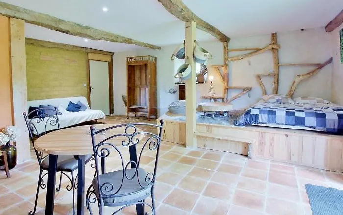 بيت للعطل Le Petit Refuge *