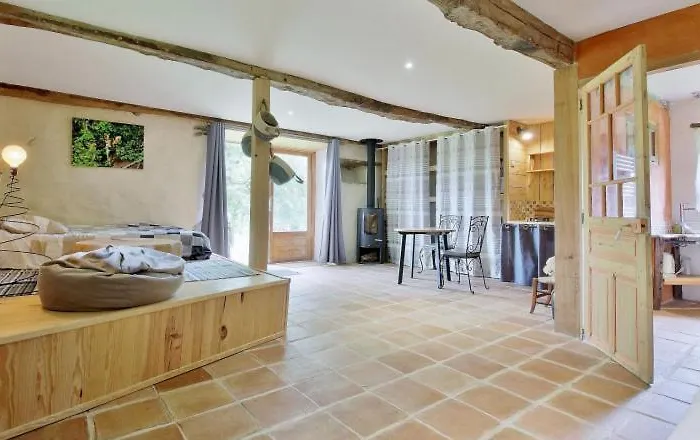 Le Petit Refuge بيت للعطل